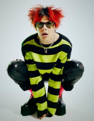 Rock star Yungblud enters the world of eyewear with Ray-Ban.