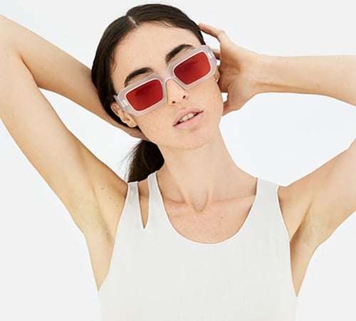 Retrosuperfuture prosegue la collaborazione con il marchio milanese Marcelo Burlon County of Milan.