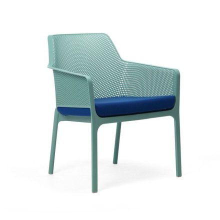 Relax wins in Chicago!