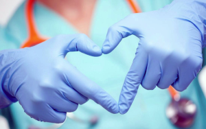 300 ottici insieme a Safilens in un'iniziativa benefica