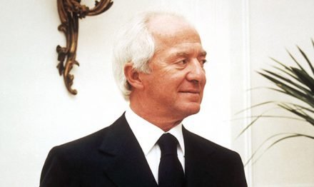 EssilorLuxottica to acquire HAL's 76.72% interest in GrandVision