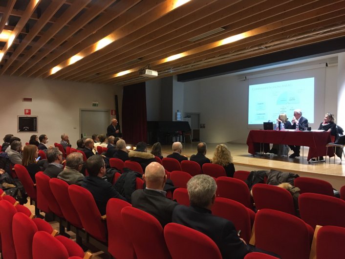 ANFAO è attiva per l'empowering femminile e per l’innovazione nel settore occhialeria.