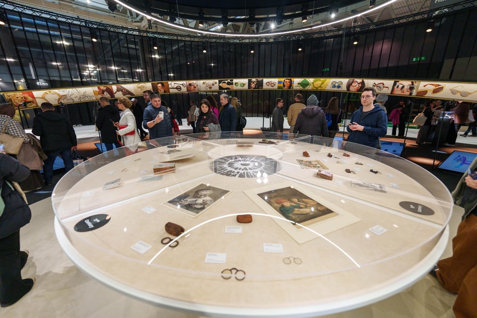 “The Lens of Time”: Italian Eyewear as Cultural Heritage