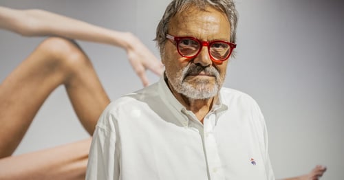 Addio a Oliviero Toscani: il genio irriverente della fotografia