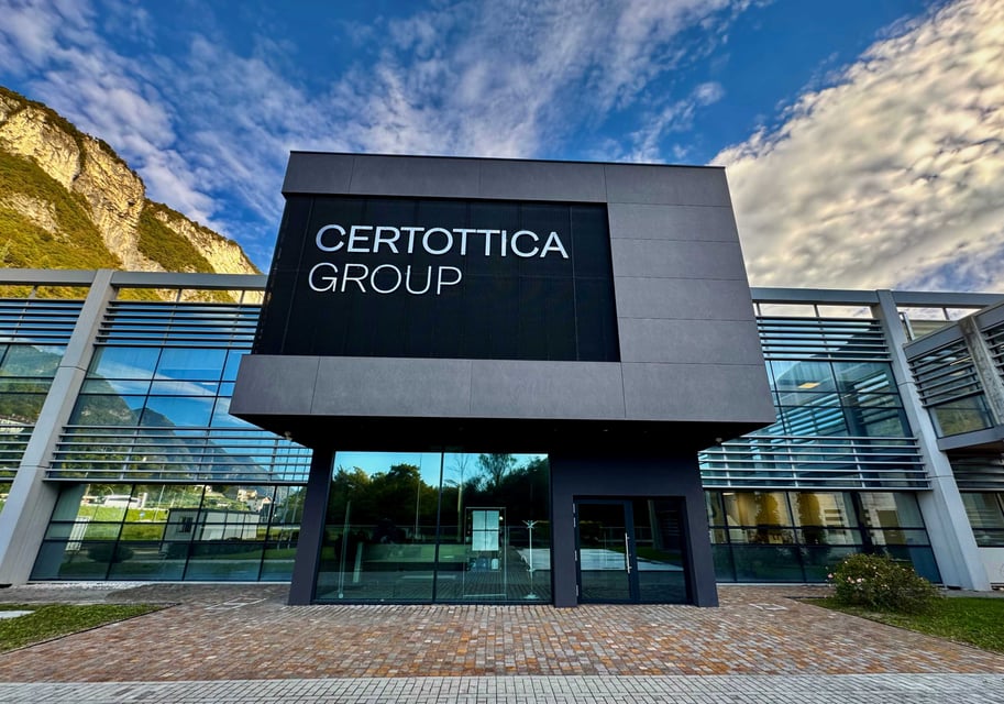 Certottica Group ottiene la certificazione ISO 14001: un traguardo strategico verso la sostenibilità ambientale