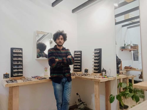 “Io resto qui”: l’ottica sociale di Torino che resiste anche dopo il furto