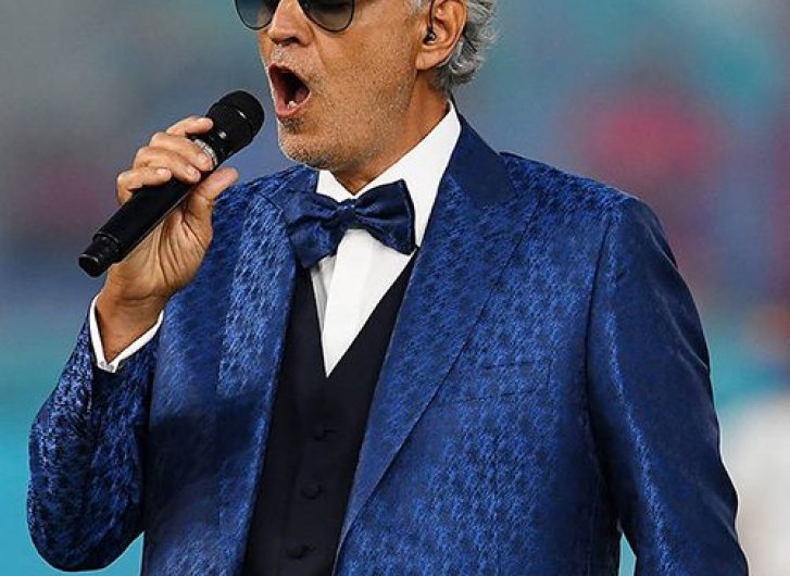 Andrea Bocelli wears Blackfin eyewear at EURO 2020 launch.