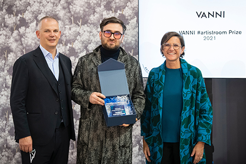 Catalin Pislaru is the winner of the first edition of the Premio Vanni #artistroom.