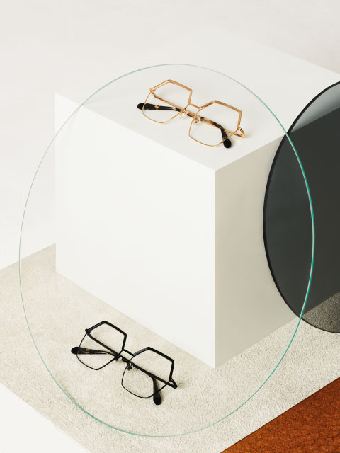 Parallel lines: the new focus on detail at the Spanish eyewear brand